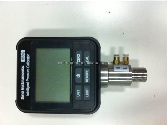 Étalonnage de l'émetteur de pression et de l'interrupteur de pression avec le manomètre numérique HS602