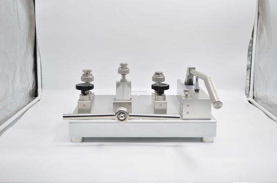 Améliorez votre processus d'étalonnage avec notre machine d'étalonnage de manomètres avancée