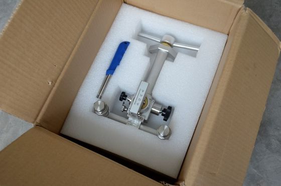 Calibrateur de manomètre pneumatique professionnel L286*W198*H140 mm HS703