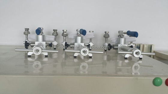 Pompe de comparaison de pression pneumatique conçue de manière efficace avec connecteur féminin M20X1.5