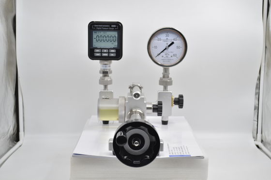 5 kg de pompe de comparaison de pression hydraulique HS705 avec une plage de pression de 0 à 700 bar