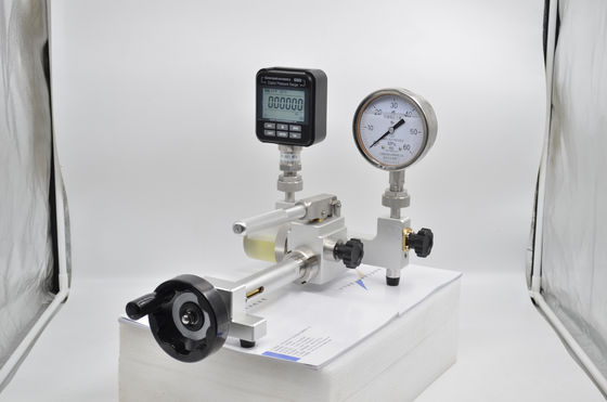 HS705 Comparateur de pression hydraulique 700bar