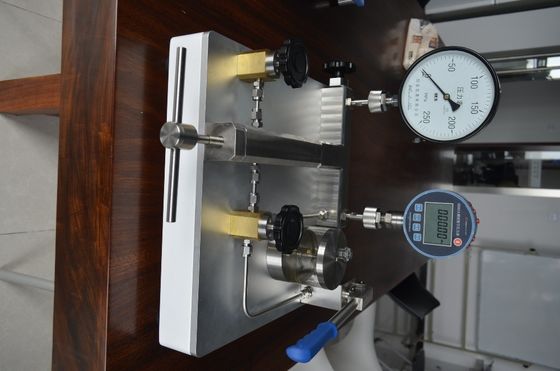 25 Pompe à main manuelle à 2500 bar compatible avec l'huile de transformateur pour les applications à haute pression
