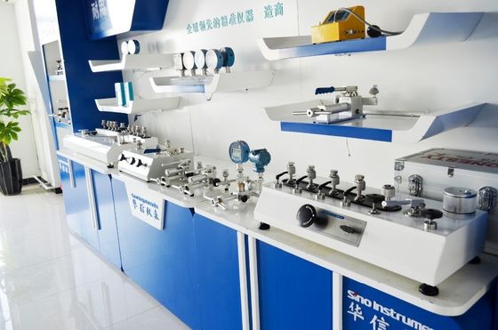 L'étalonnage des supports d'air et des émetteurs facilité grâce à la pompe pneumatique haute pression HS721