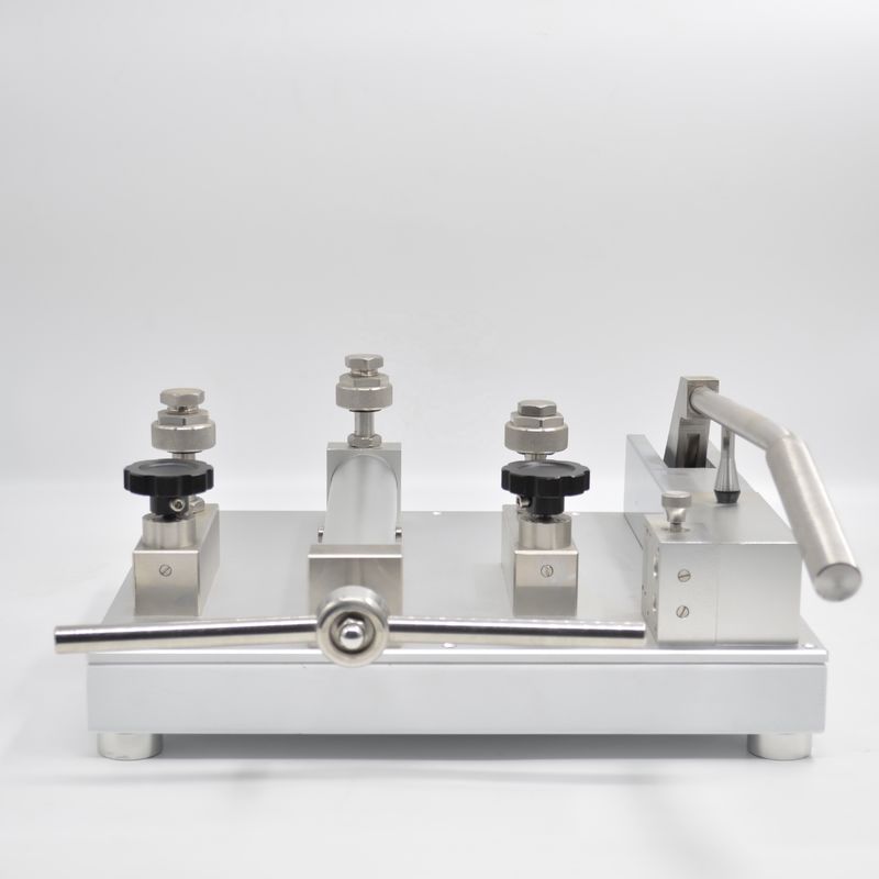 Pompes d'étalonnage précises de 60 bar HS721 pour une plage de pression -0,95-60 bar et 14,8 kg